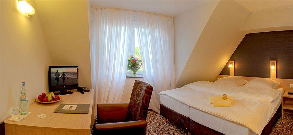 Appartementhotel Landhof Usedom Stolpe  Extérieur photo
