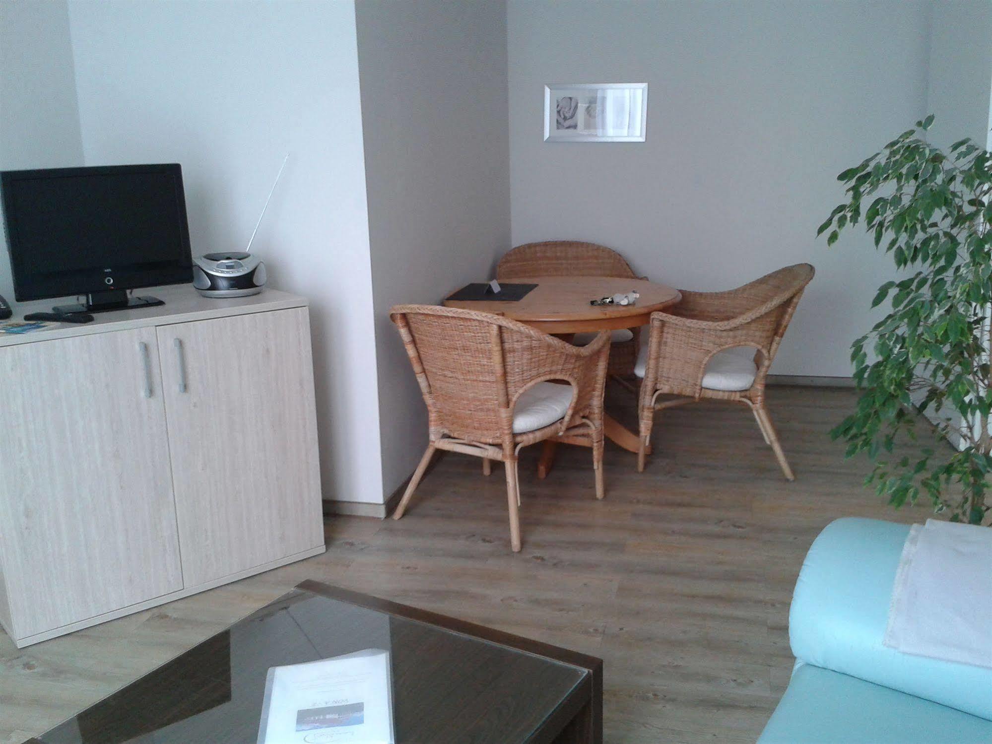 Appartementhotel Landhof Usedom Stolpe  Extérieur photo